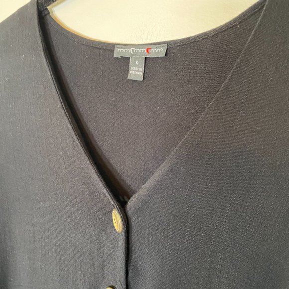 mmmmmm Black Button Down Blouse - Picture 3 of 4